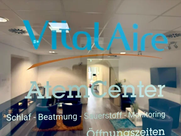 ac_uke_spectrum_wartebereich