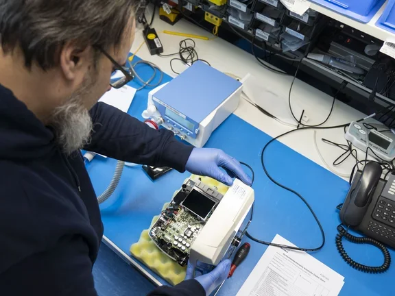 Techniker bei der Arbeit